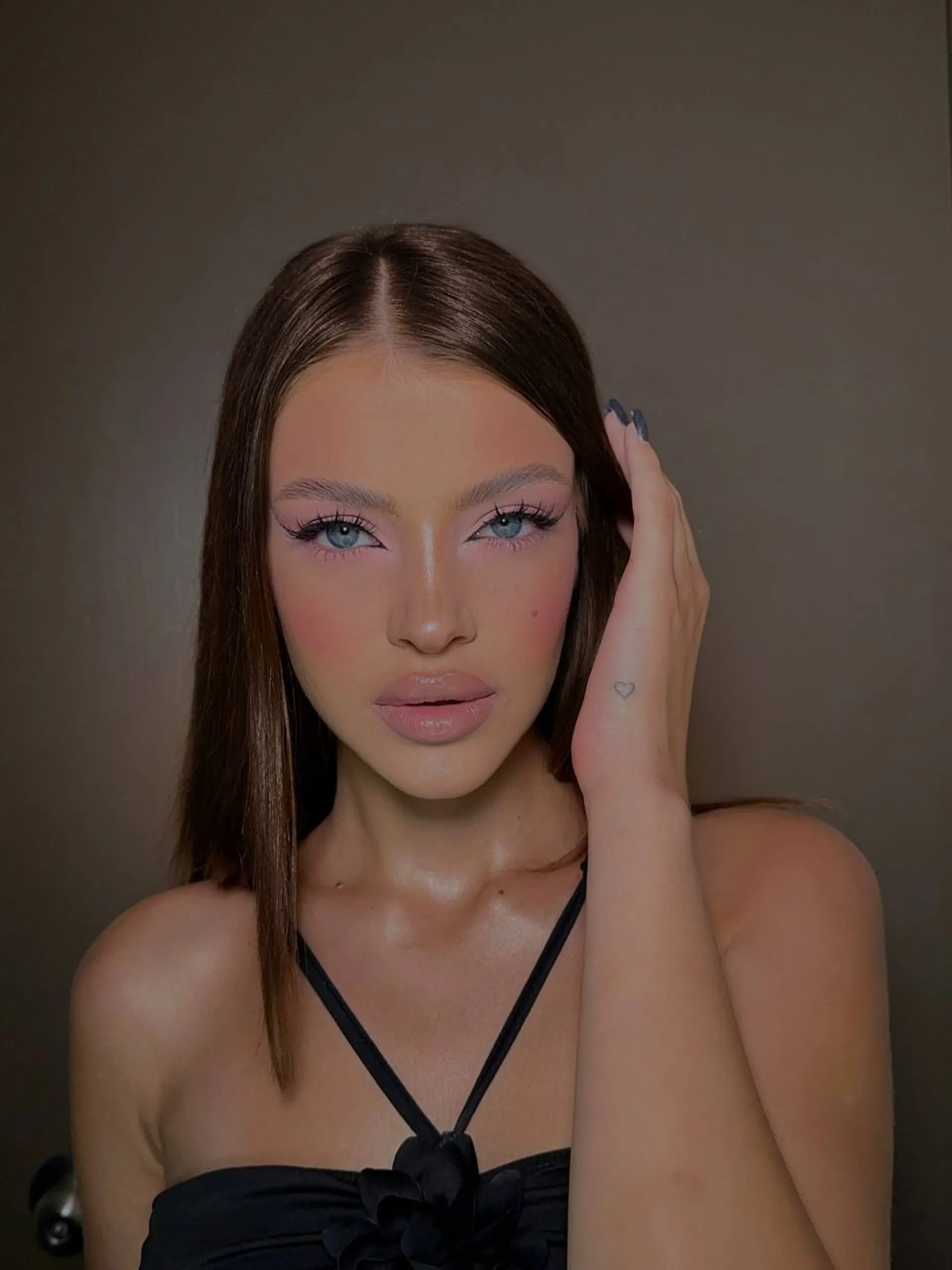 Beauty & Editorial - Magazine Features portfolio by Yeva Kamysheva